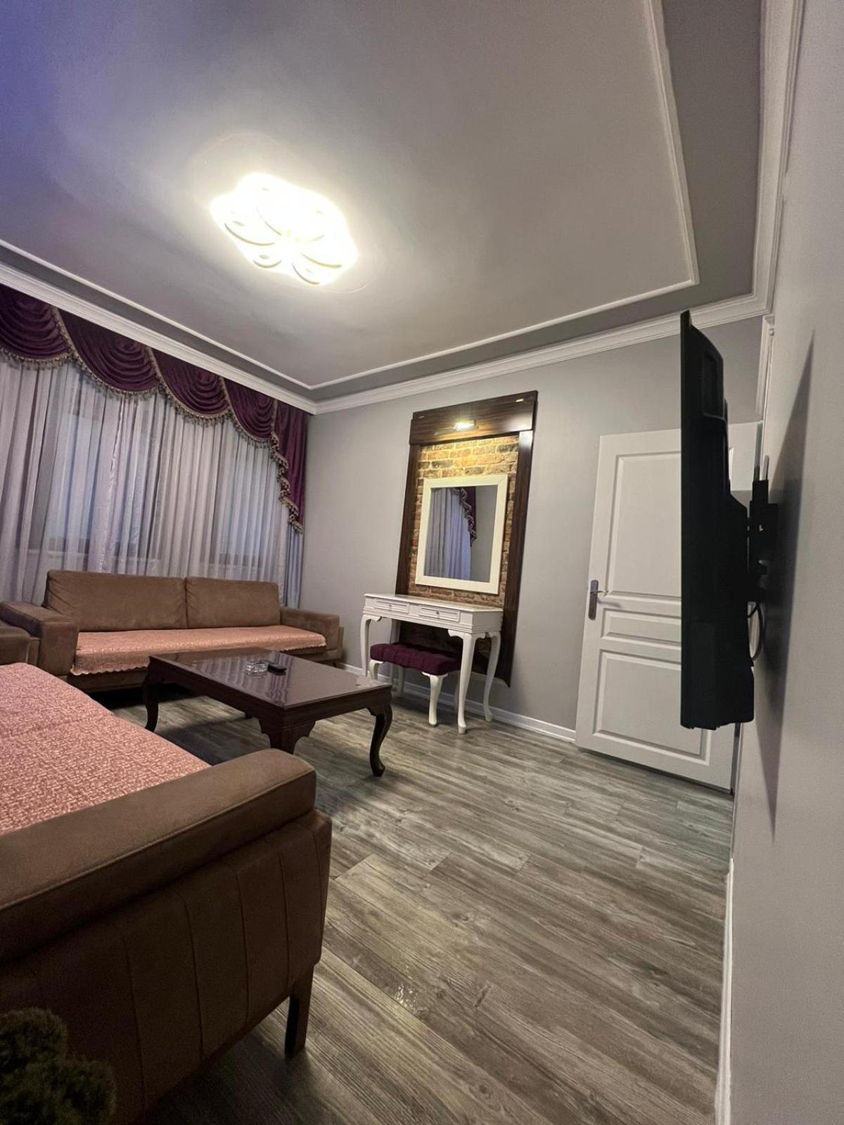 Taksim Cmlm Suit Istambul Exterior foto