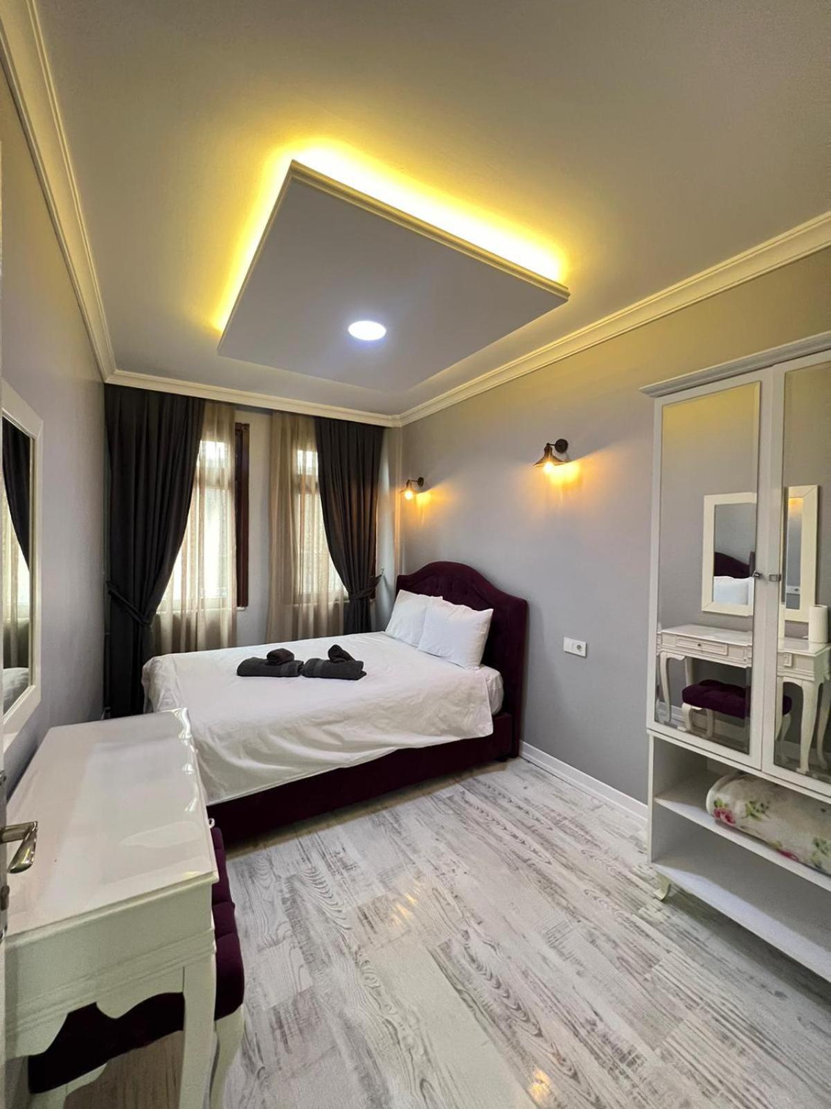 Taksim Cmlm Suit Istambul Exterior foto